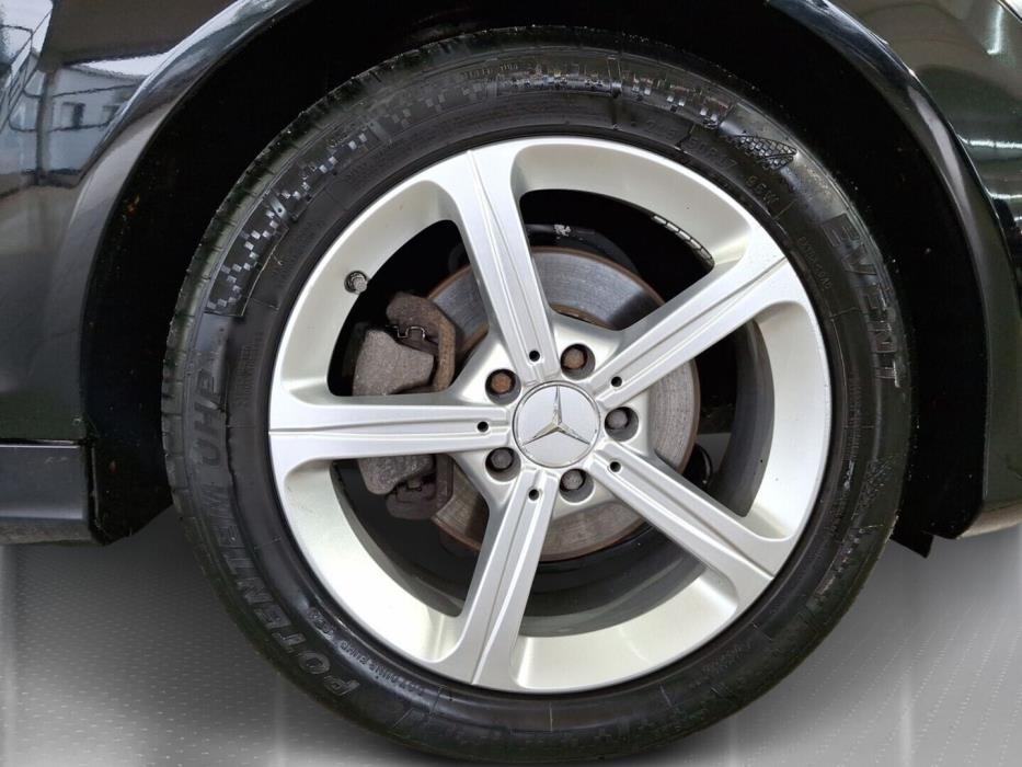 MERCEDES-BENZ C 2011