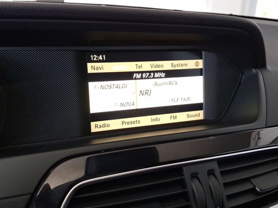 MERCEDES-BENZ C 2011