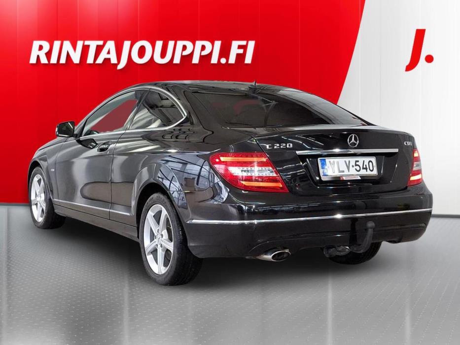 MERCEDES-BENZ C 2011