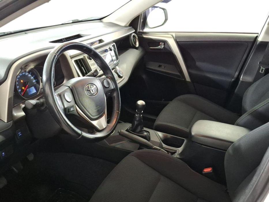 TOYOTA RAV4 2013