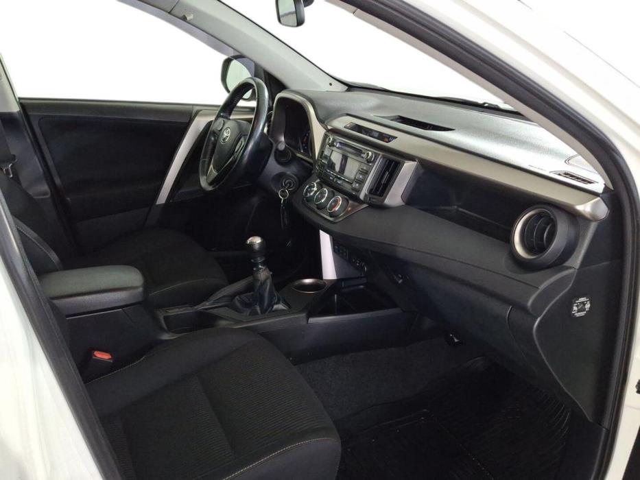 TOYOTA RAV4 2013