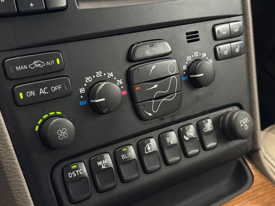 VOLVO XC90 2006
