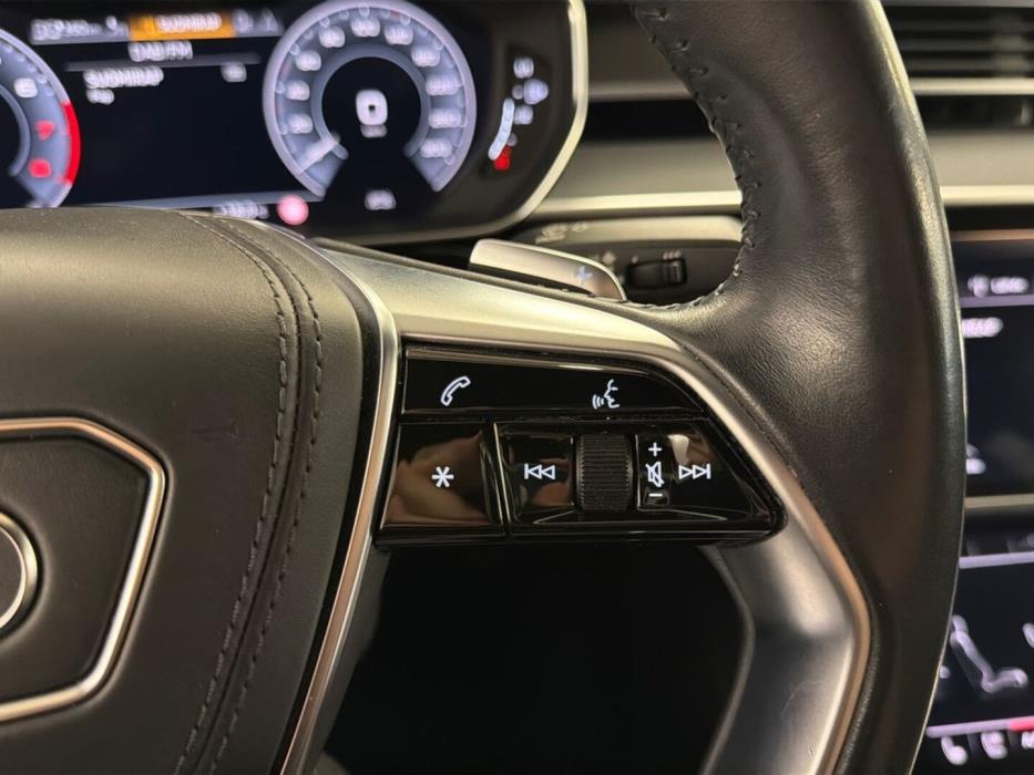 AUDI A8 2020
