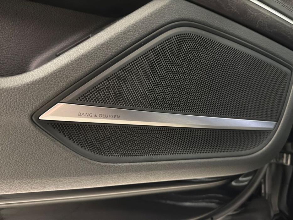 AUDI A8 2020