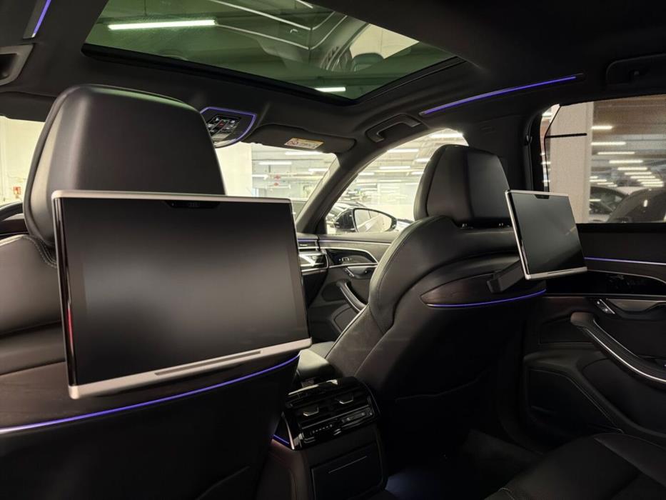 AUDI A8 2020