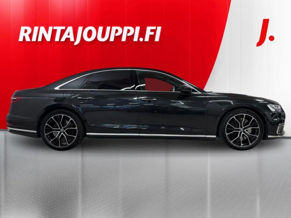 AUDI A8 2020