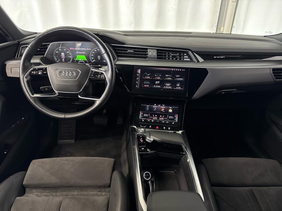 AUDI e-tron 2019