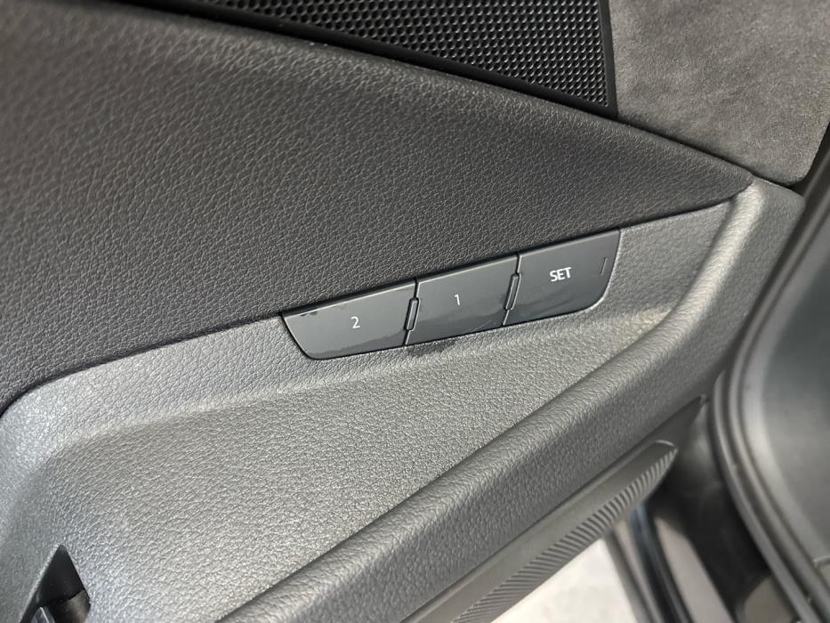 AUDI e-tron 2019