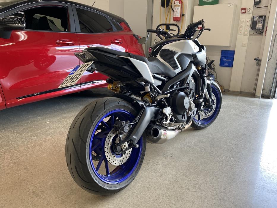 YAMAHA MT-09 2019