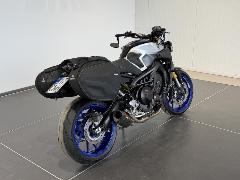 YAMAHA MT-09 2019