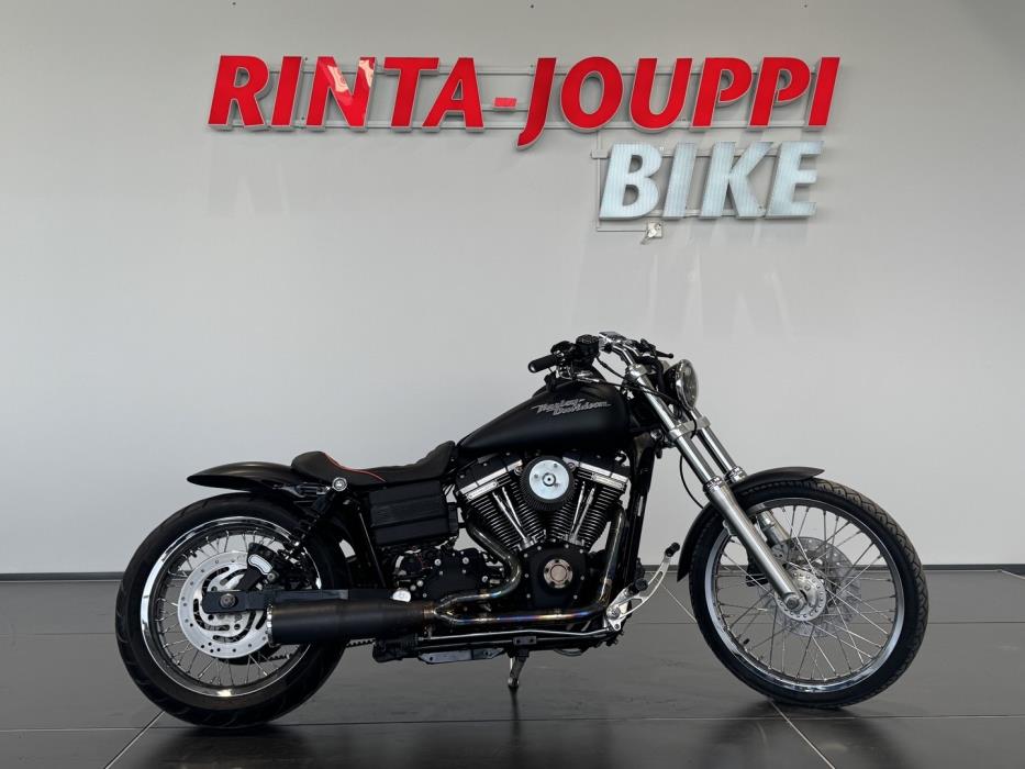 HARLEY-DAVIDSON DYNA 2007