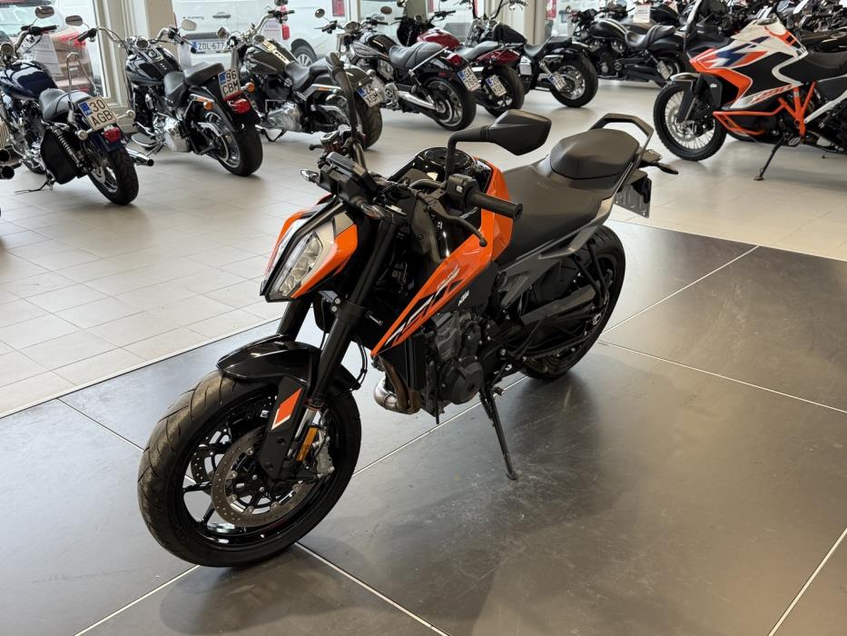 KTM 790 2025