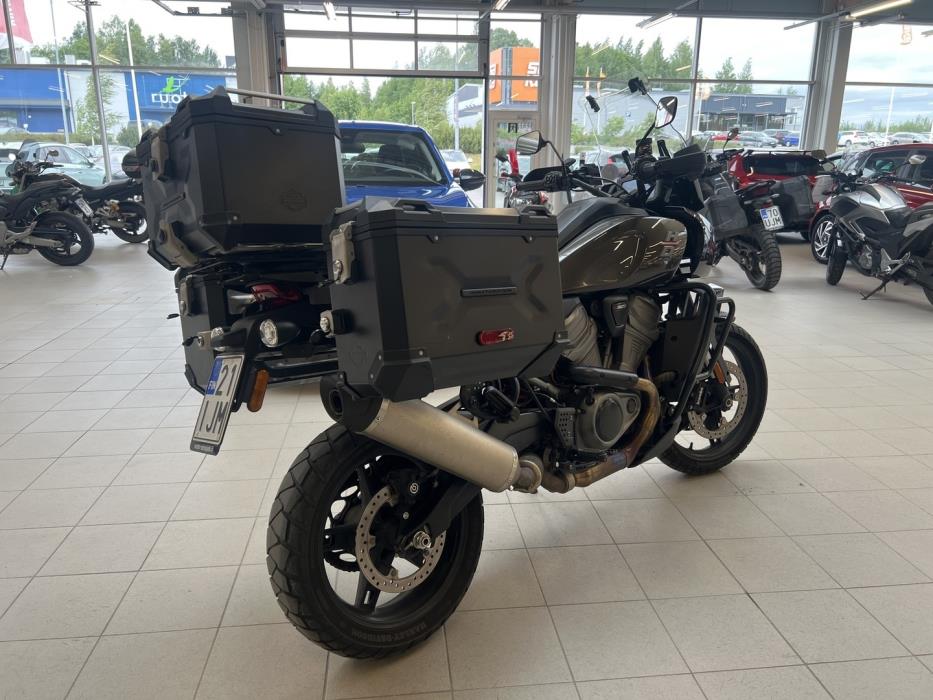 HARLEY-DAVIDSON PAN AMERICA 2021