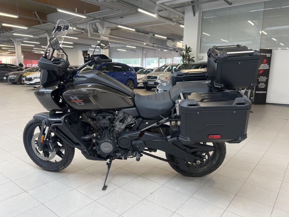 HARLEY-DAVIDSON PAN AMERICA 2021