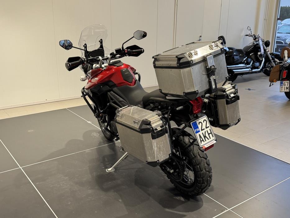 TRIUMPH TIGER 2018