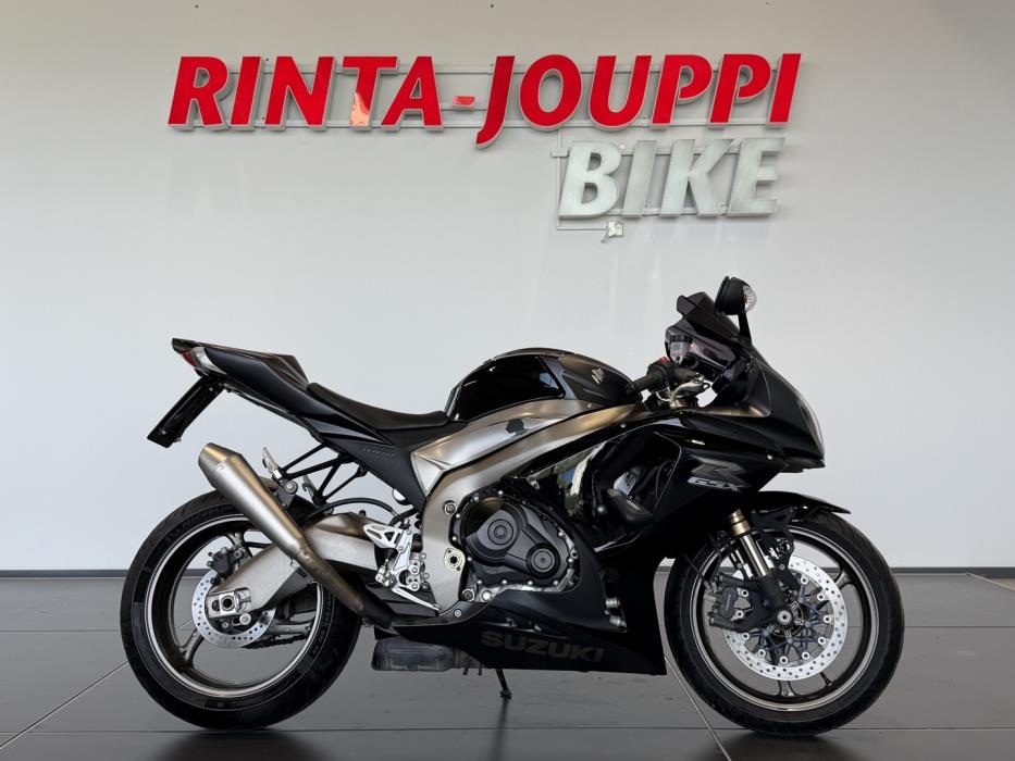 SUZUKI GSX-R 2011