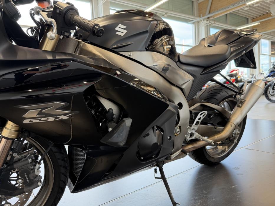 SUZUKI GSX-R 2011