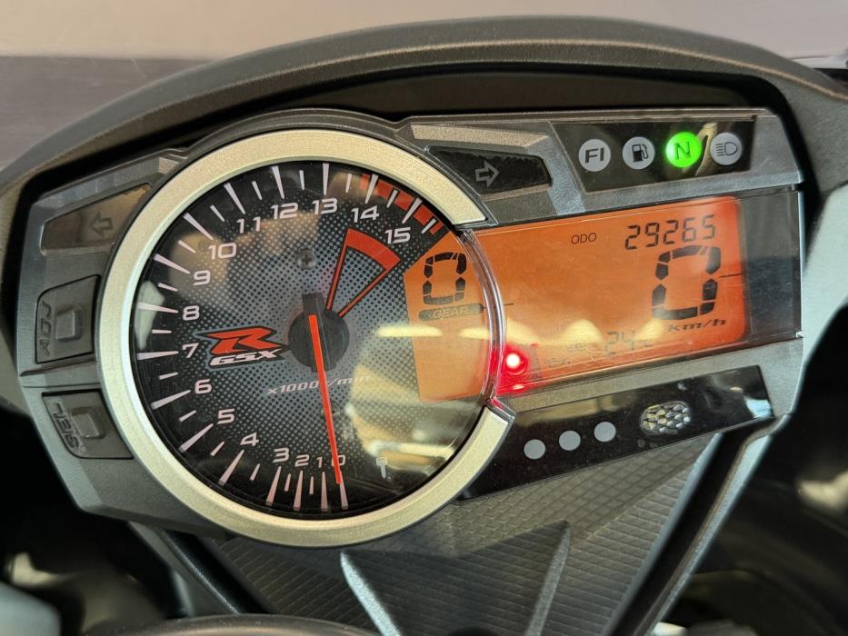 SUZUKI GSX-R 2011