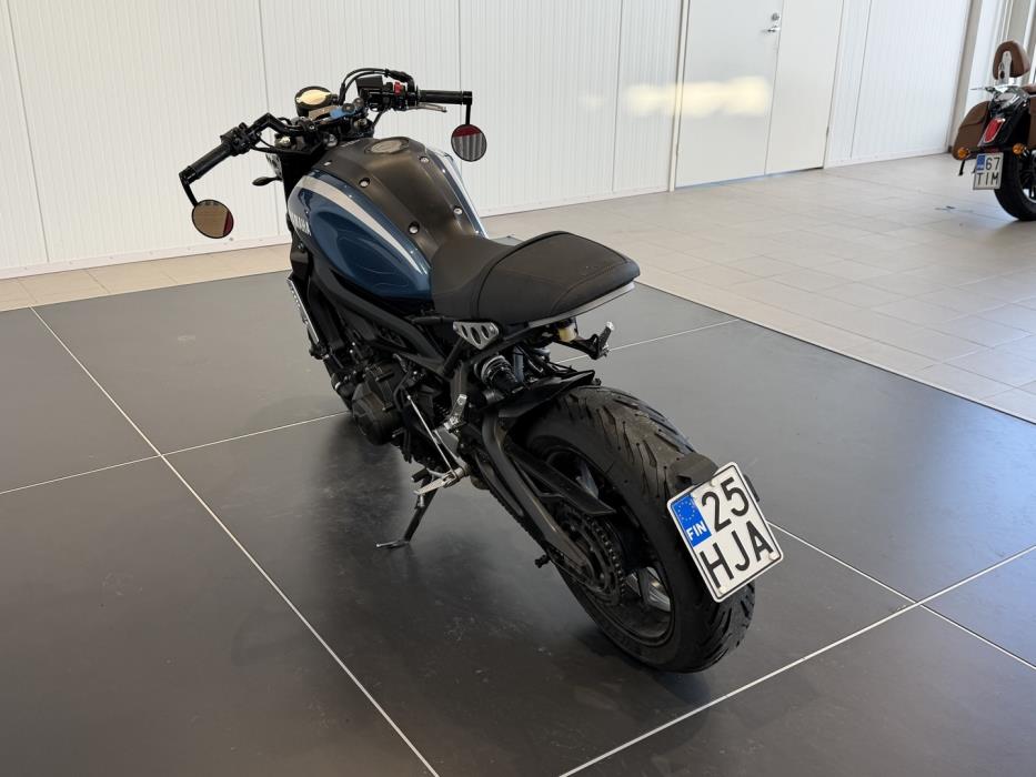YAMAHA XSR 2017