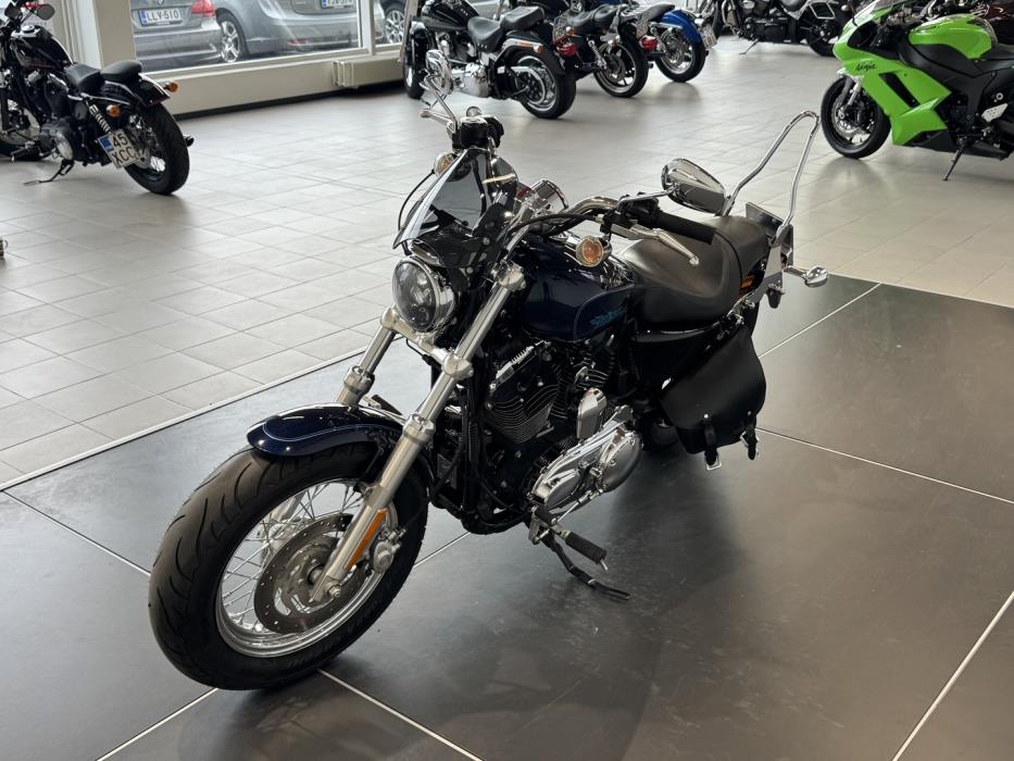 HARLEY-DAVIDSON SPORTSTER 2013