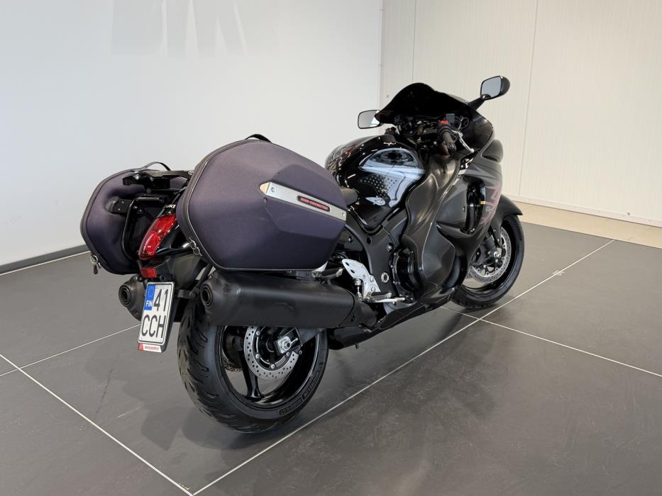 SUZUKI GSX 2011