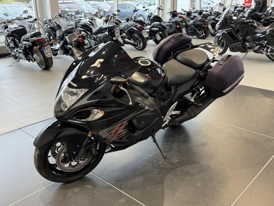 SUZUKI GSX 2011
