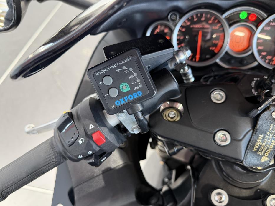 SUZUKI GSX 2011