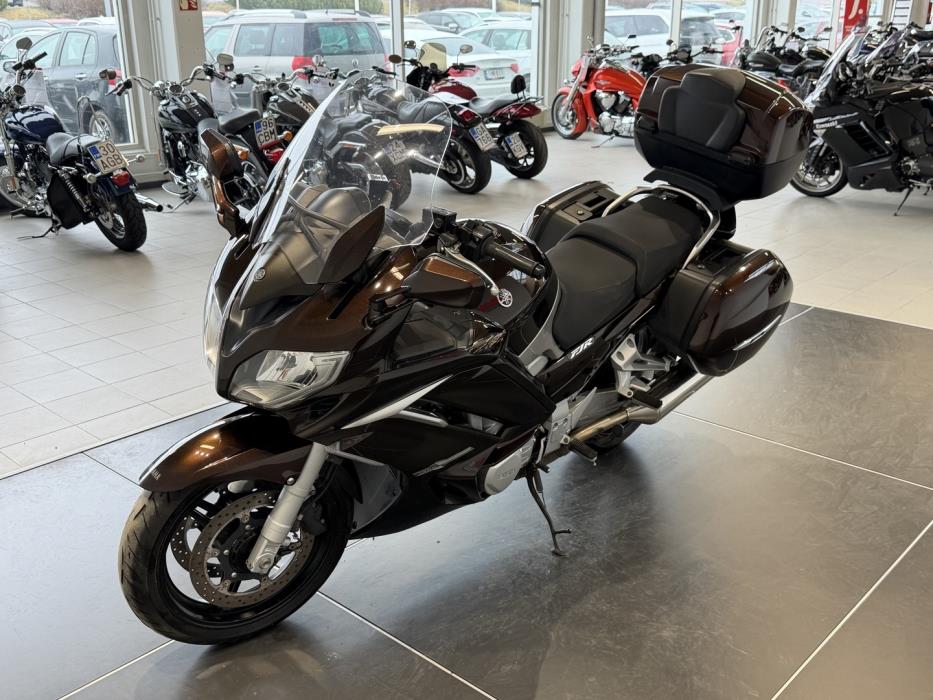 YAMAHA FJR 2014