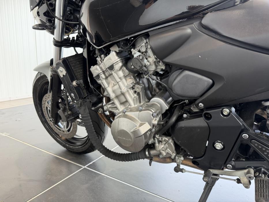 HONDA CB 2003