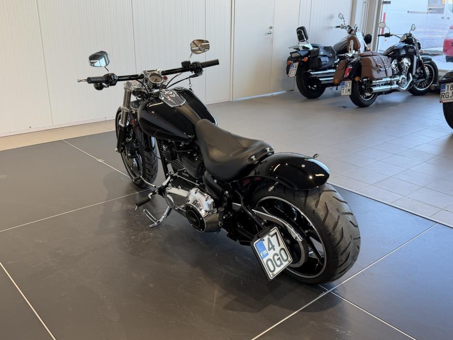 HARLEY-DAVIDSON Softail 2014