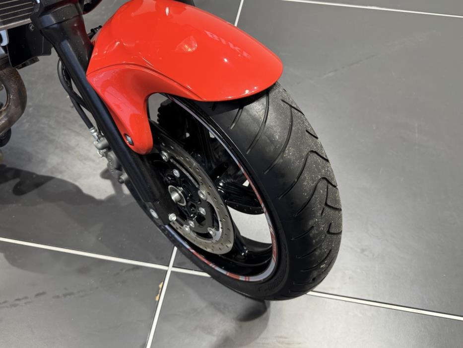 SUZUKI SFV 650 GLADIUS 2010