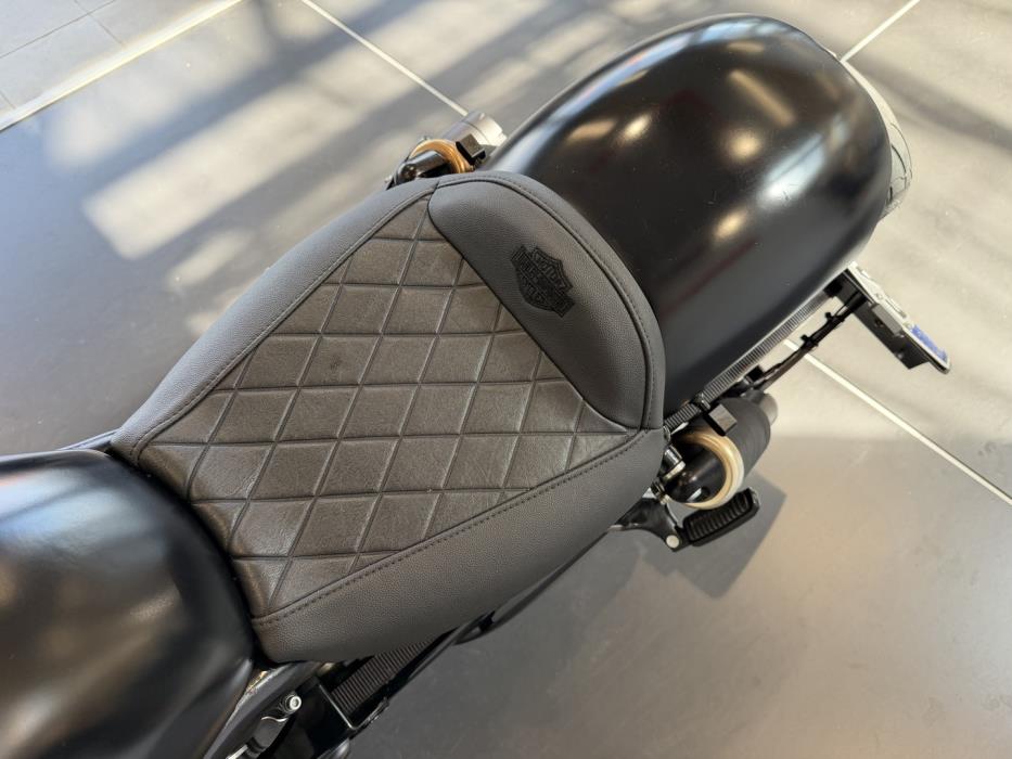 HARLEY-DAVIDSON VRSC 2008