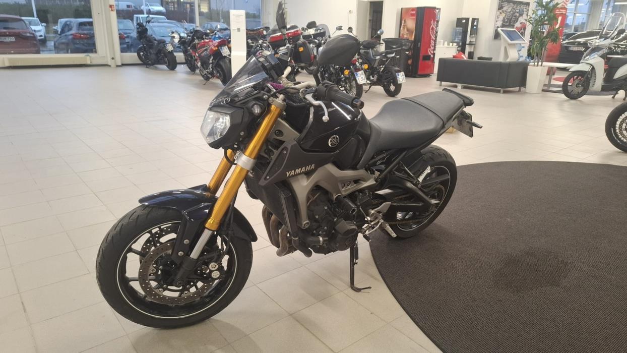 YAMAHA MT-09 2014