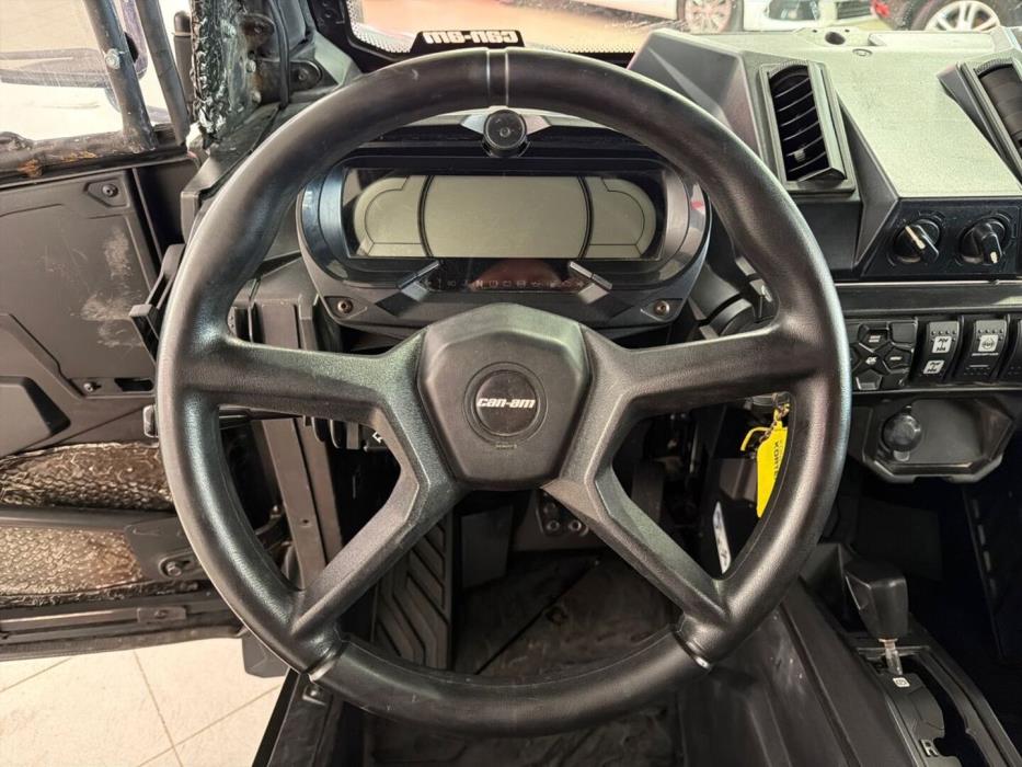 CAN-AM MAVERICK 2020