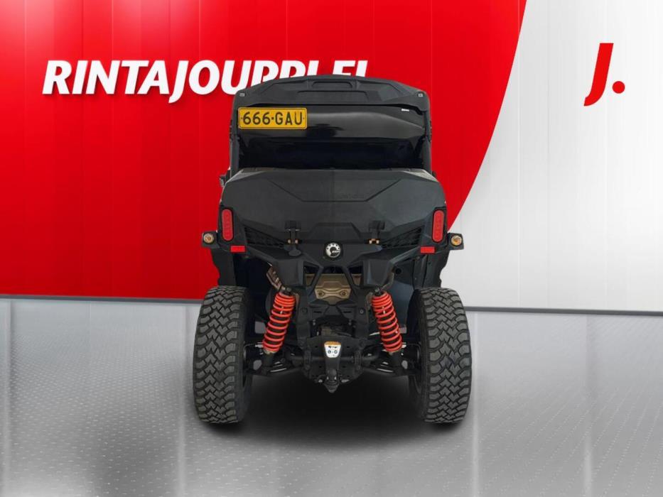 CAN-AM MAVERICK 2020