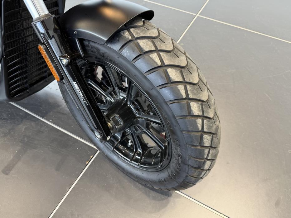 INDIAN SCOUT 2018