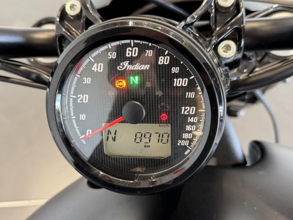 INDIAN SCOUT 2018