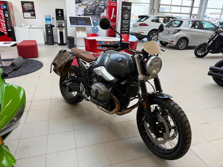 BMW R 2019