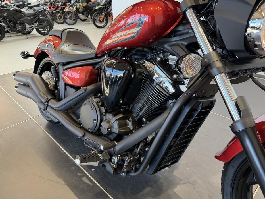 YAMAHA XVS 2014
