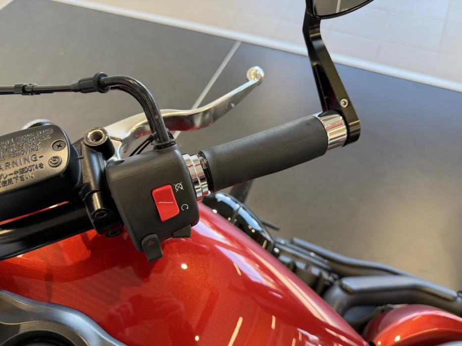 YAMAHA XVS 2014