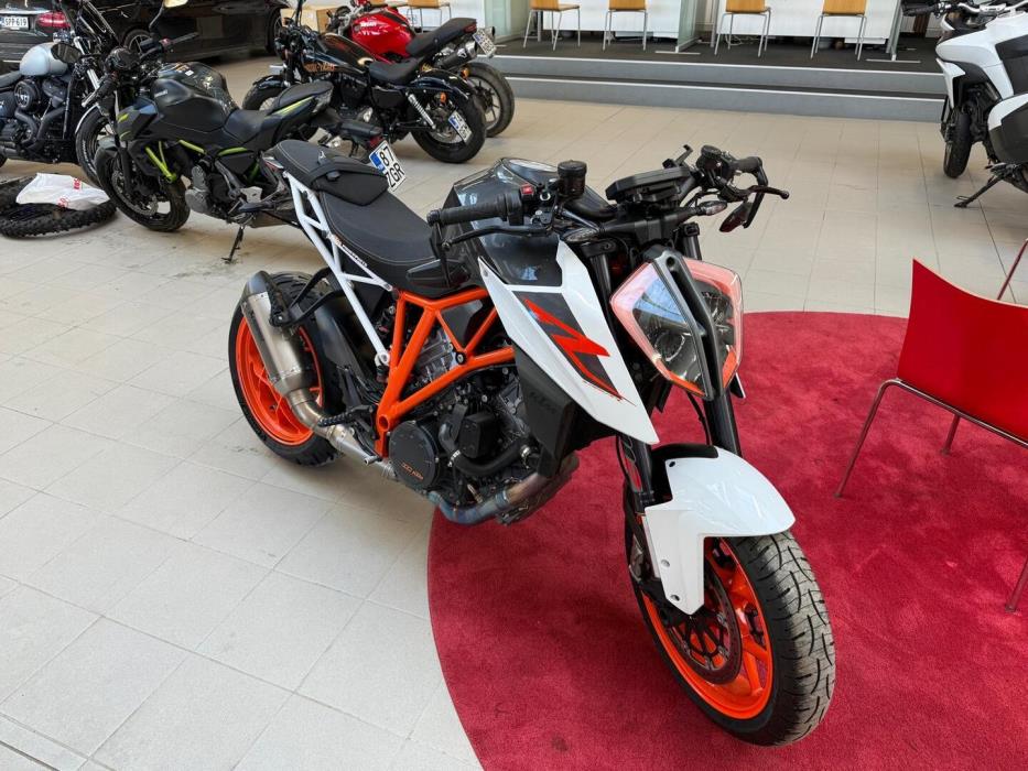 KTM 1290 2018