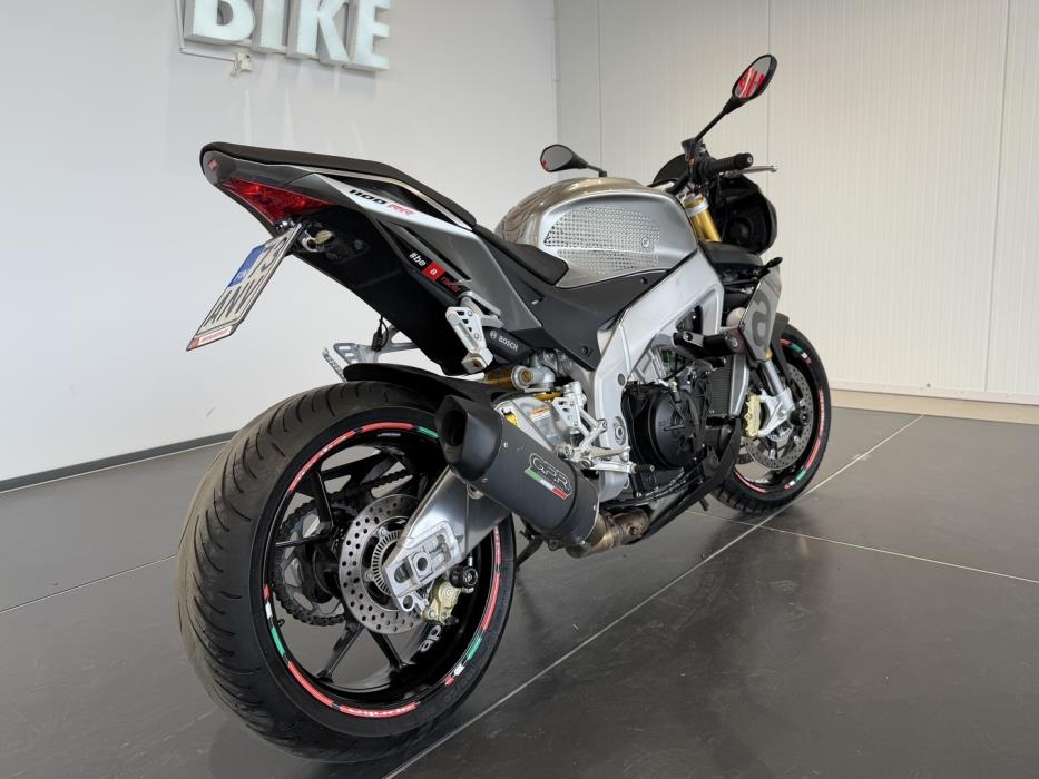 APRILIA TUONO 2016