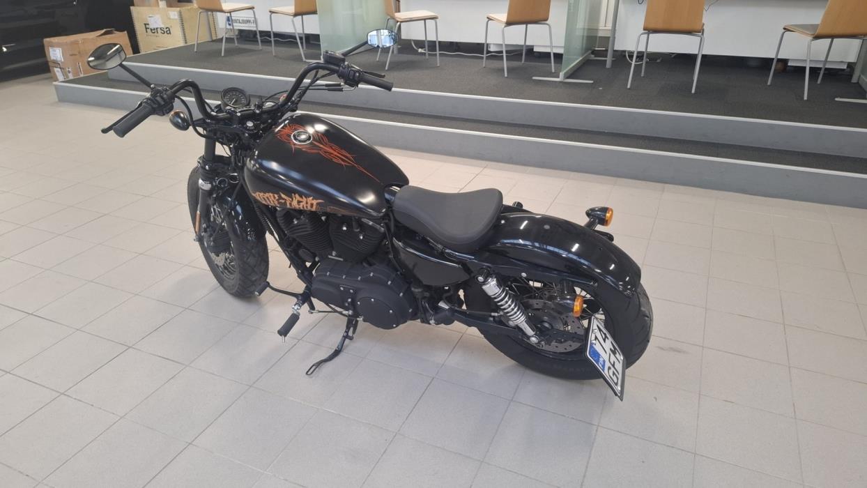 HARLEY-DAVIDSON SPORTSTER 2013