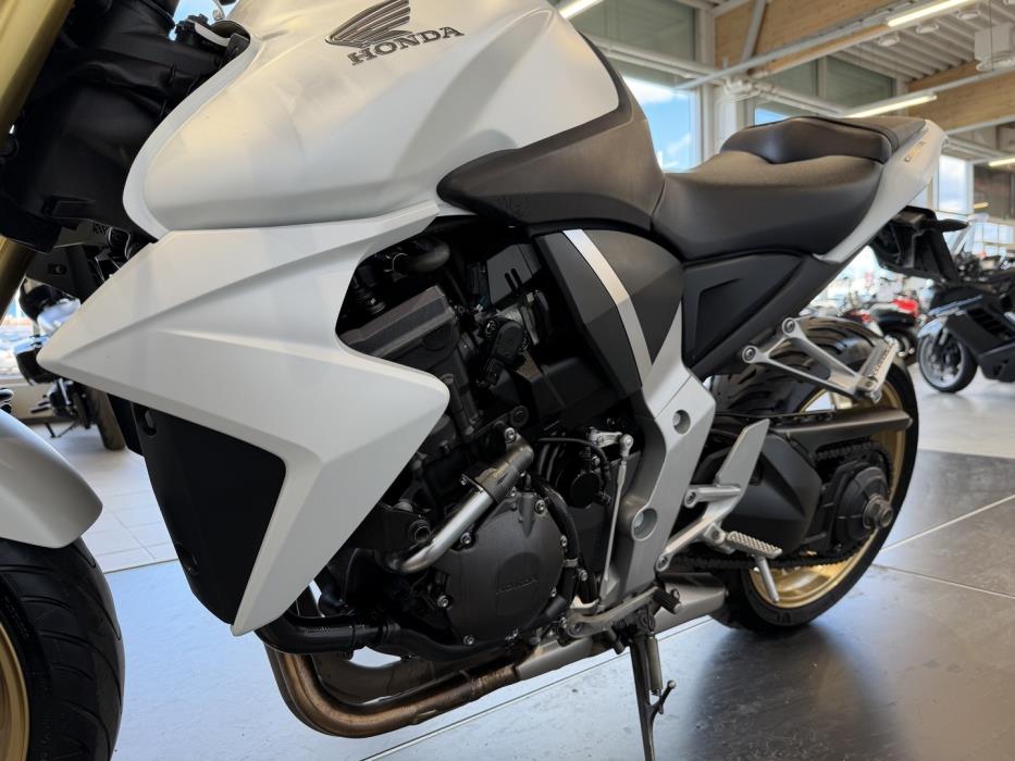 HONDA CB 2013