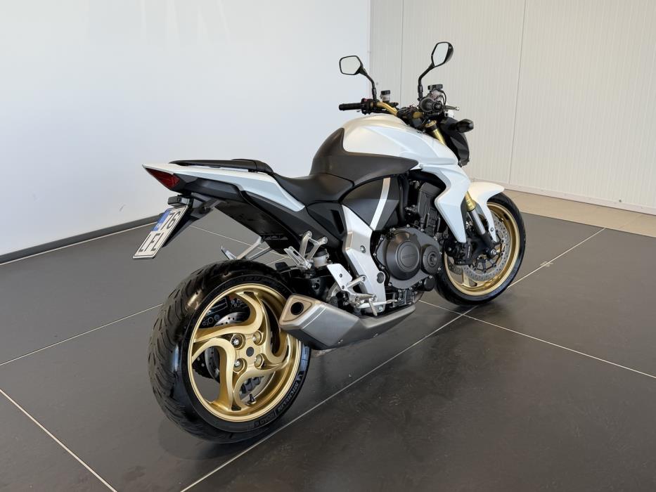 HONDA CB 2013