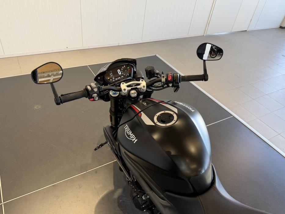 TRIUMPH SPEED TRIPLE 2020