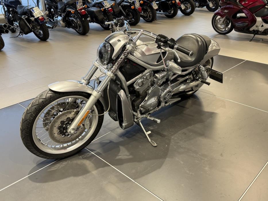 HARLEY-DAVIDSON VRSC 2007