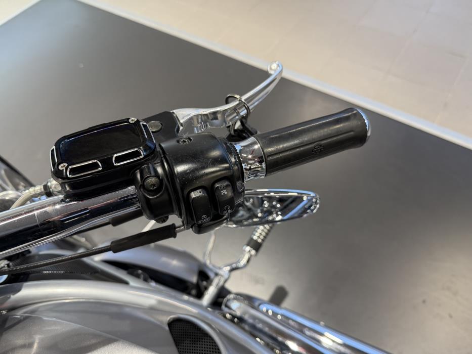 HARLEY-DAVIDSON VRSC 2007