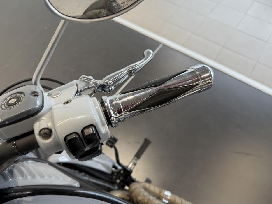 HARLEY-DAVIDSON VRSC 2003