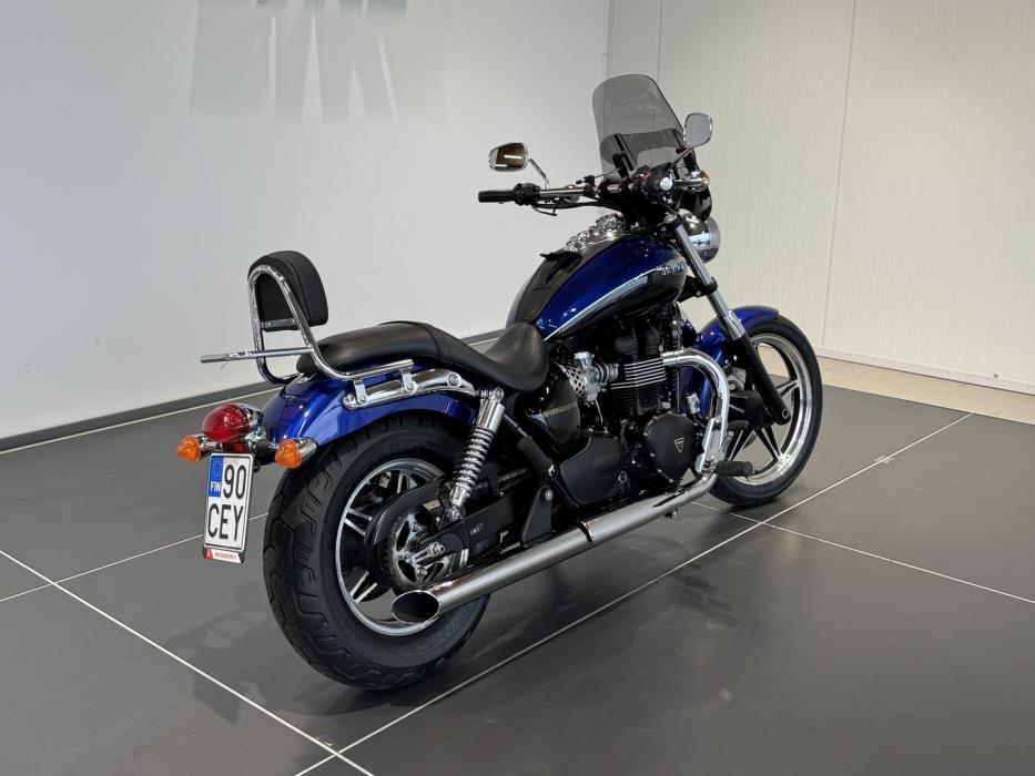 TRIUMPH SPEEDMASTER 2013